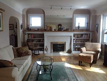 4th image of 308 W Huron Ave