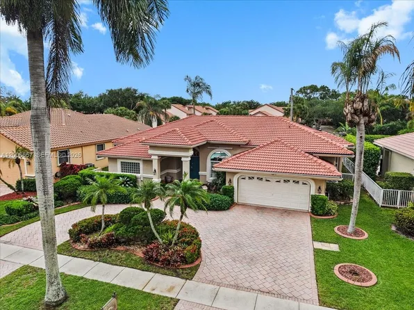 10912 NW 2nd St, Plantation, FL 33324