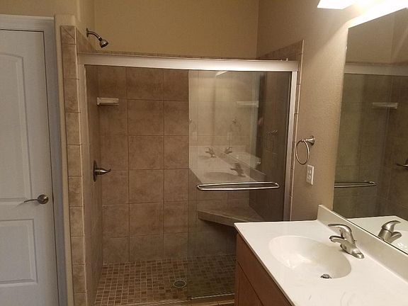 4th image of 212 Haines Dr