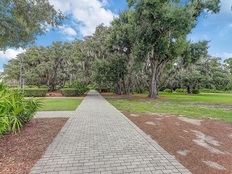 4000 Burdick Loop — Photo 86