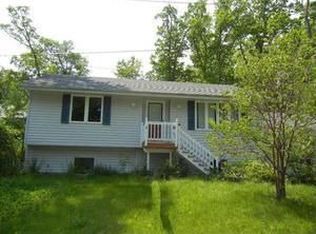 N3327 Iris Rd, Lake Geneva, WI 53147
