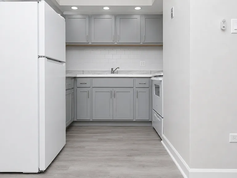 1645 Forest Rd #307 — Photo 10