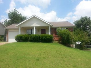 5305 Winthrop Dr, High Ridge, MO 63049