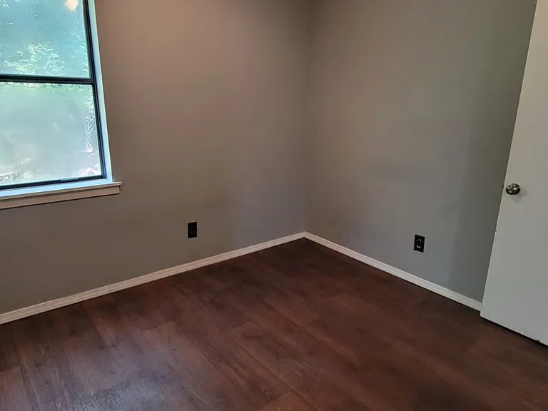 Apartment Close to Lyon College — Photo 29