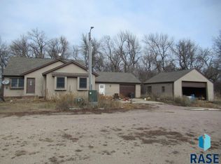 13222 Abbott Ave, Edgerton, MN 56128