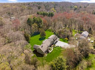 226 Highwoods Dr, Guilford, CT 06437