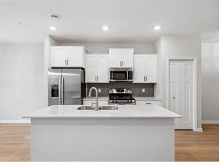 13620 Busch Ln #100, Rogers, MN 55374