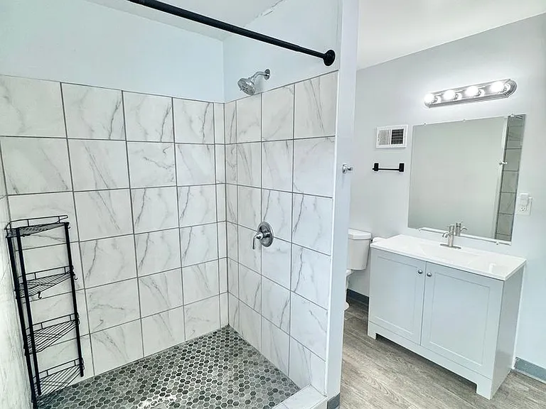 1410 W Turner St — Photo 12