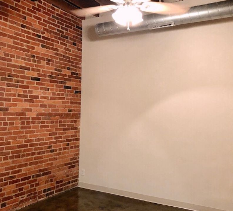 Building Photo 3