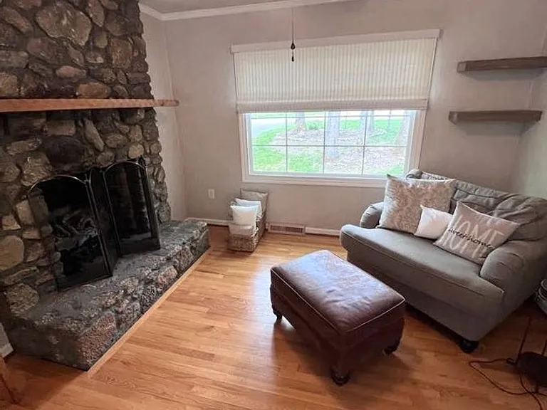 118 Guffey Ter — Photo 12
