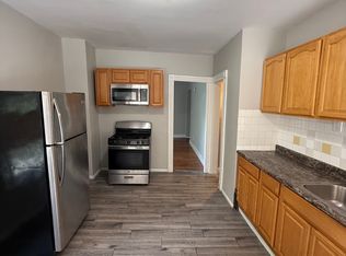 52 Henry St #2A, New Haven, CT 06511