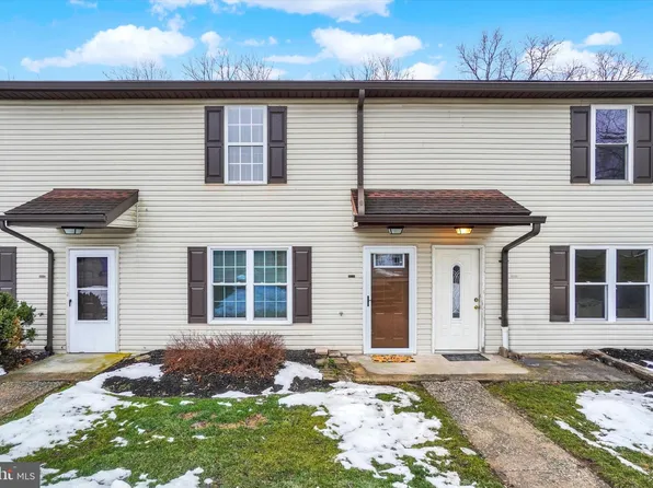 3116 Galaxy Rd, Dover, PA 17315