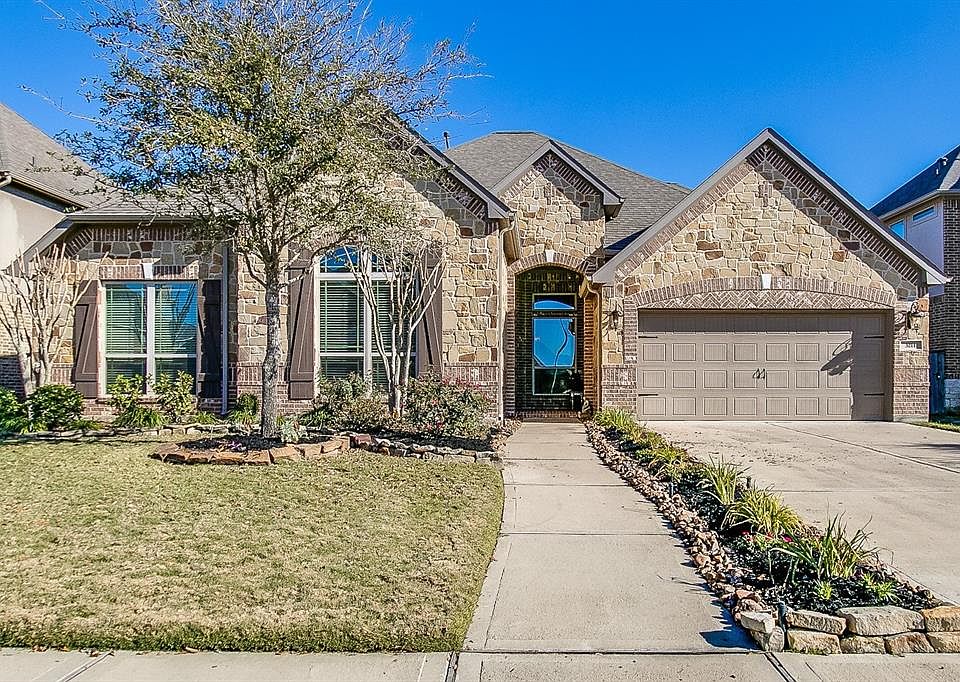 1st image of 3211 Seminole Peak Ln