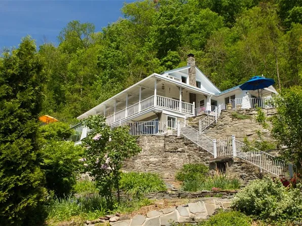 1640 State Route 97, Sparrow Bush, NY 12737
