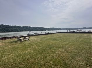 257 Lake Rd #R, Webster, NY 14580