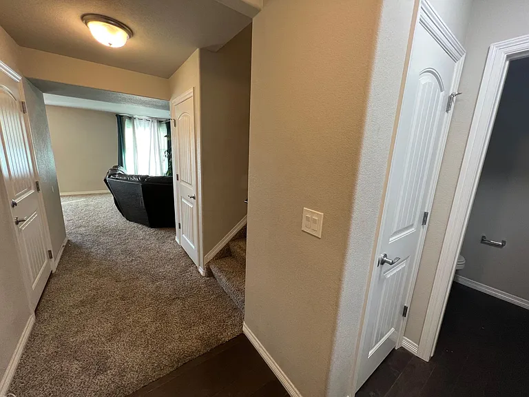 6971 Winnicut Dr — Photo 4