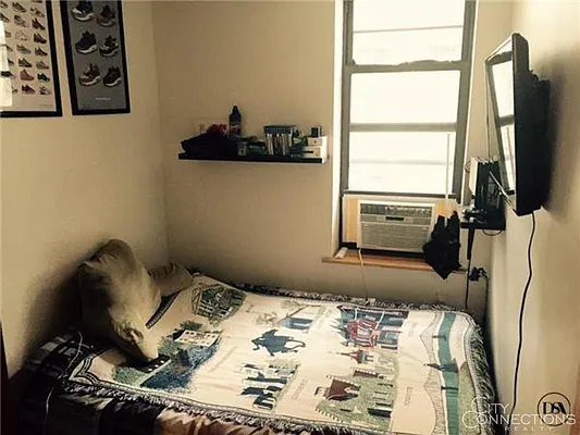 Rented by City Connections Realty | media 8