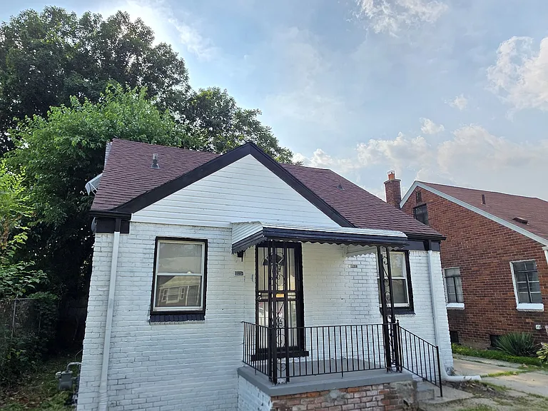 11415 Auburn St — Photo 30