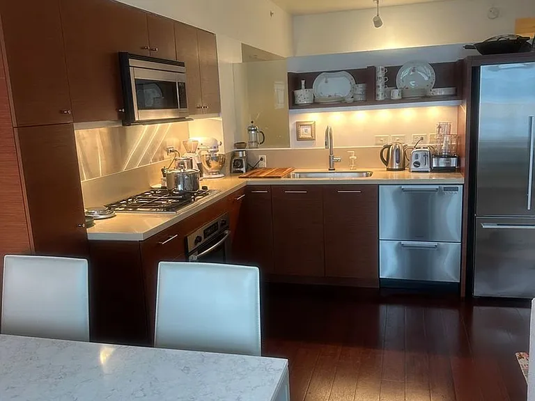 3601 SE River Pkwy #804 — Photo 8