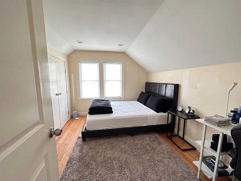 50 Carleton St #50 — Photo 12