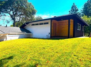 136 Spring Rd, Orinda, CA 94563