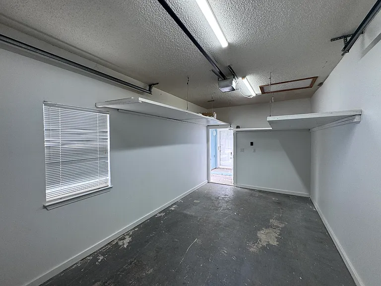 2703 Bay Club Dr — Photo 30