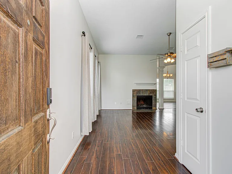 18303 Brenwood Manor Dr — Photo 4
