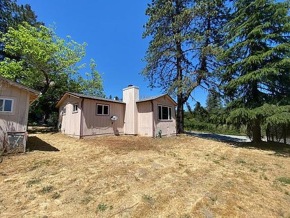 2nd image of 333 Quail Hollow Cir