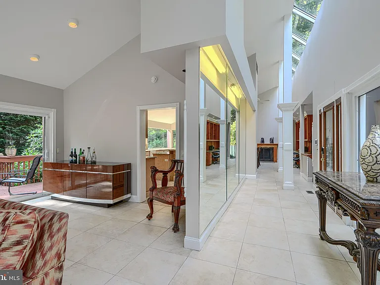 2101 Tufton Ave — Photo 13