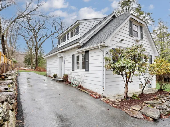 377 Buena Vista Road, New City, NY 10956