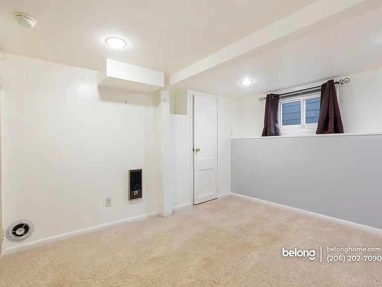 6350 37th Ave SW — Photo 22