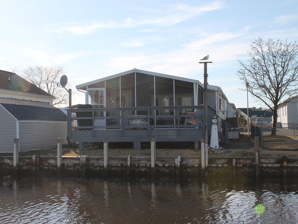 Water Front with Bulkhead