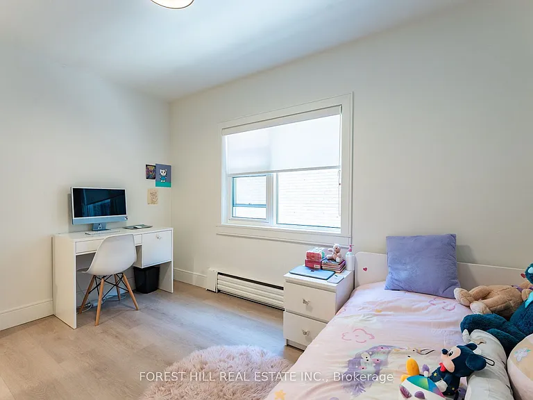 8 Victoria St #4 — Photo 13