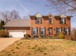 101 Hodge Dr, Clarksville, IN 47129