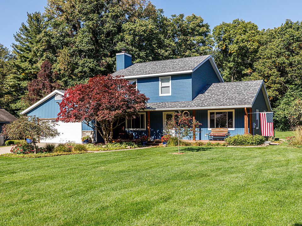 1st image of 2909 Canyonside Ct NE