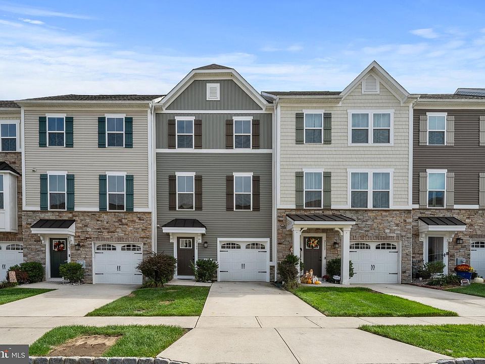 1st image of 2109 Lamington Ct