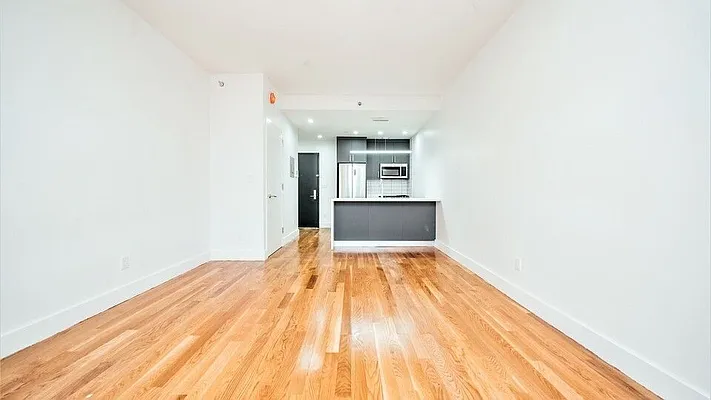 Rented by Nooklyn NYC LLC | media 26