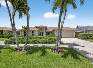 17401 Spring Tree Ln, Boca Raton, FL 33487