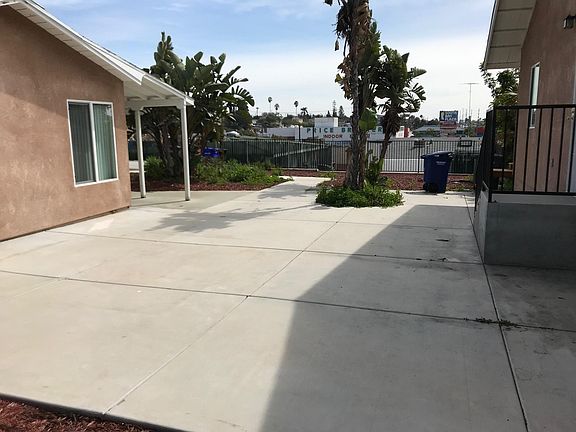 4th image of 845 Highland Ave
