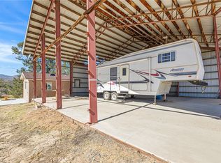 62525 Pinyon Dr, Mountain Center, CA 92561