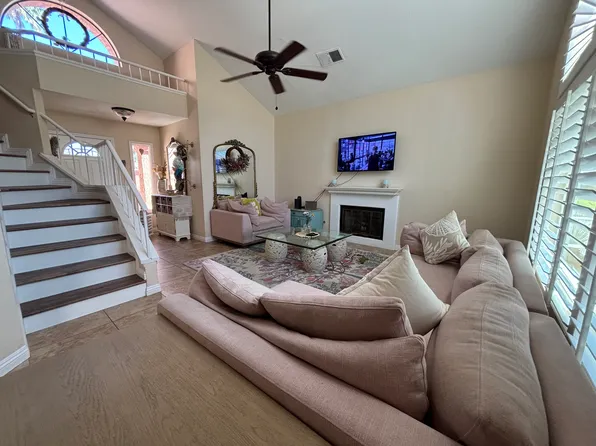 76923 Turendot St, Palm Desert, CA 92211