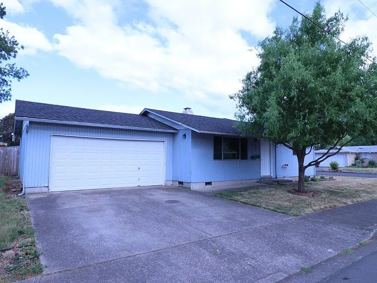 485 S 49th Pl — Photo 1