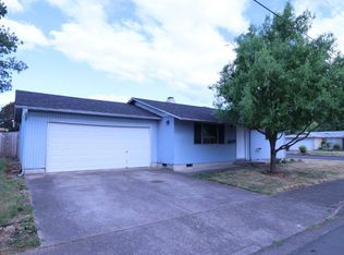 485 S 49th Pl, Springfield, OR 97478