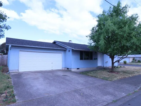 485 S 49th Pl, Springfield, OR 97478