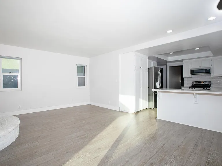 14929 Grevillea Ave — Photo 23