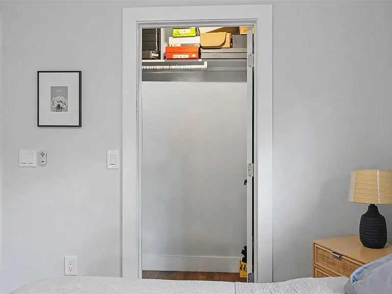 2506 E Cesar Chavez St — Photo 10