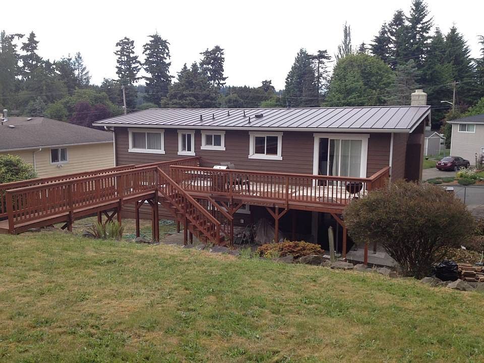2nd image of 10107 NE 116th Pl