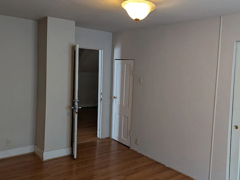 723 Romy Ave — Photo 13