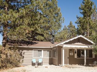 735 N Holmes Ave, Sugarloaf, CA 92386