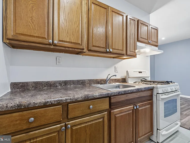 4721 Melrose St #23 — Photo 10